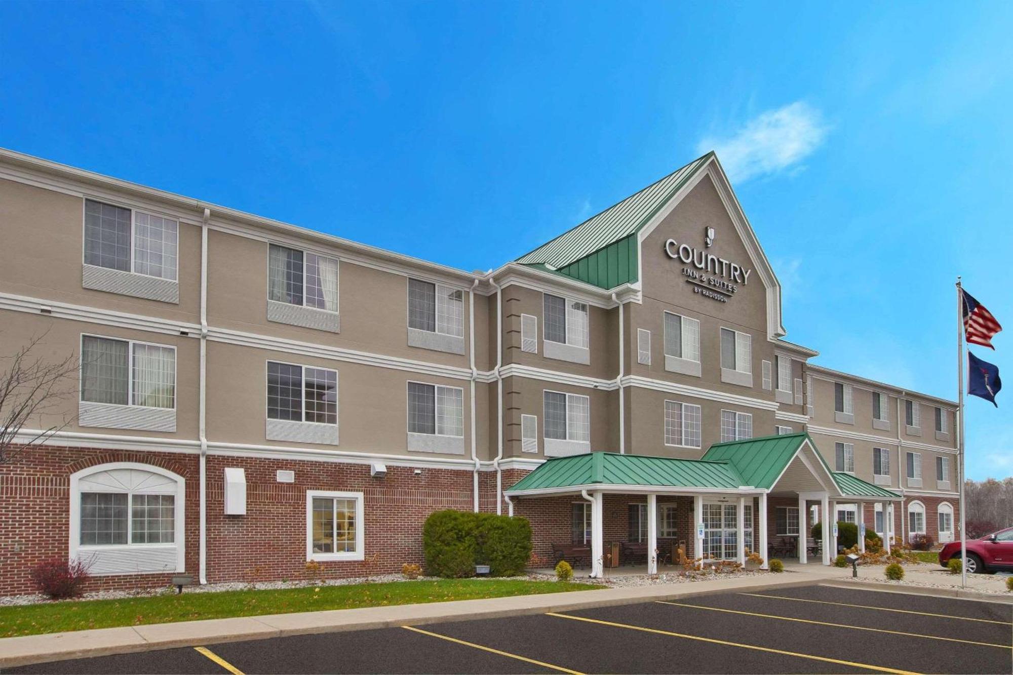 Country Inn & Suites By Radisson, Big Rapids, Mi 외부 사진