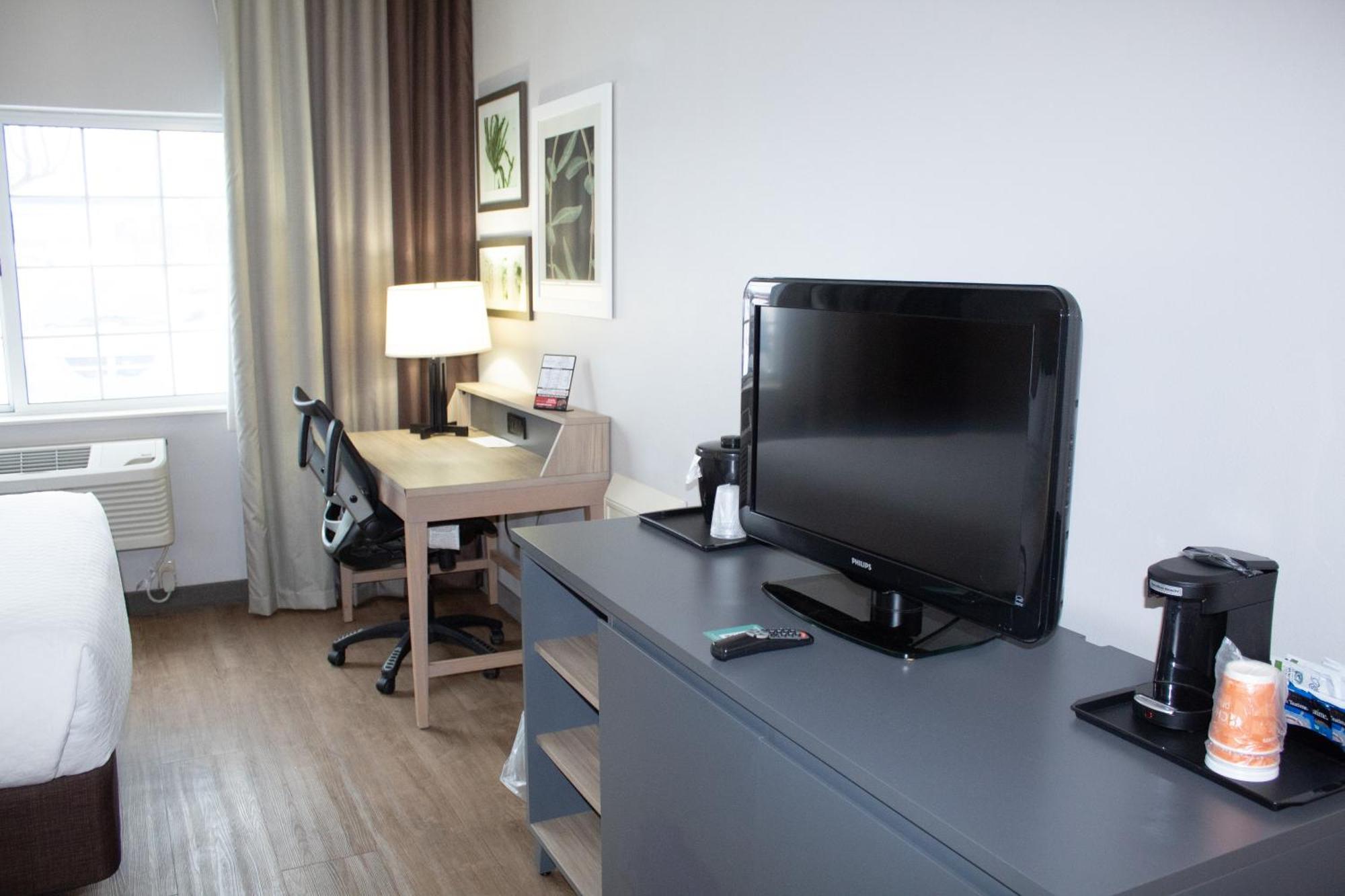 Country Inn & Suites By Radisson, Big Rapids, Mi 외부 사진