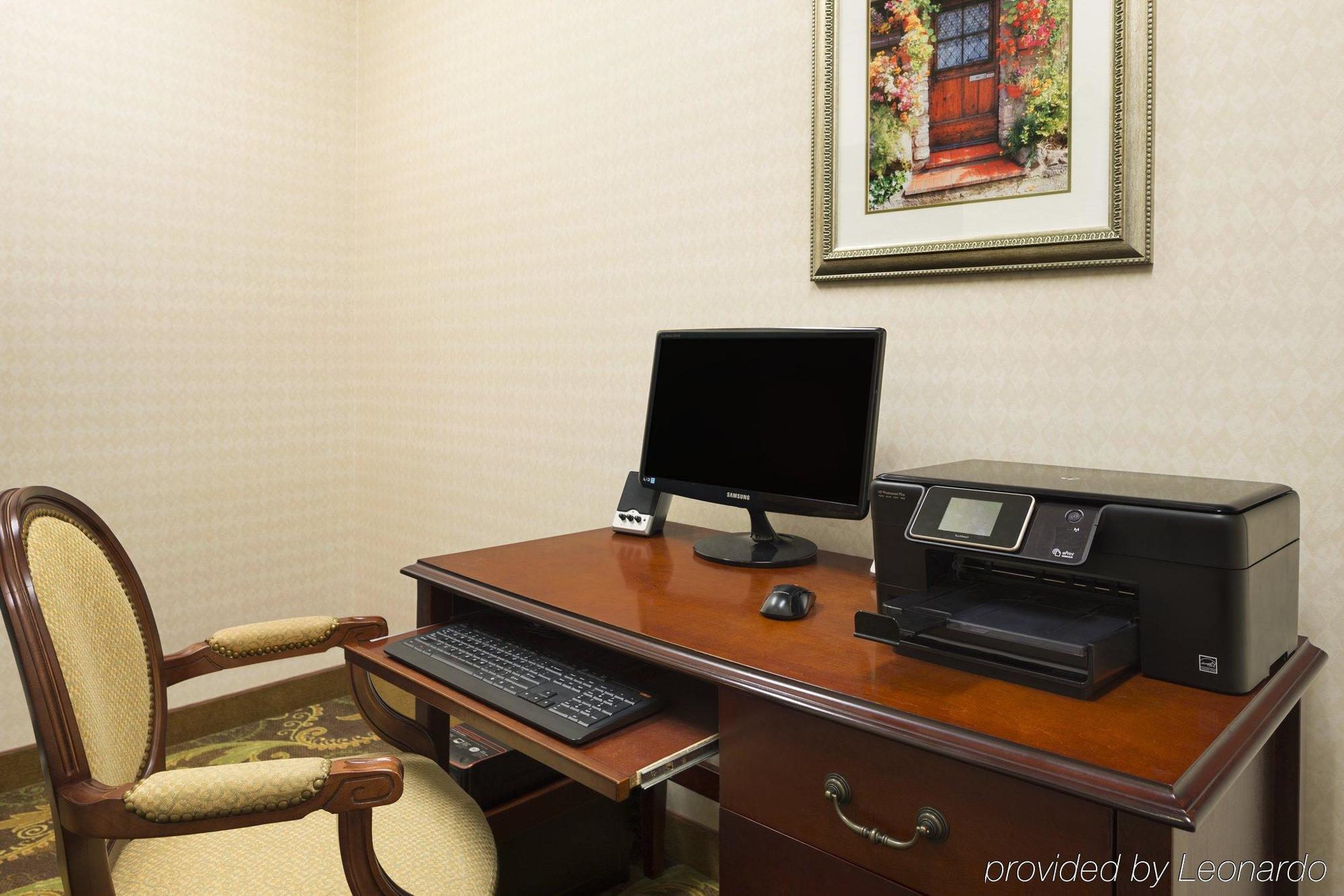 Country Inn & Suites By Radisson, Big Rapids, Mi 외부 사진